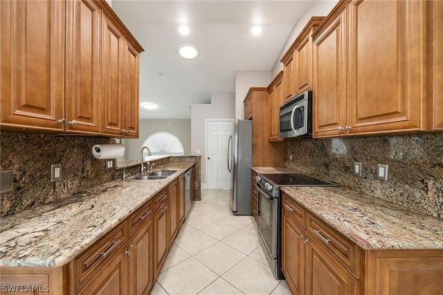 2227 SW 14th AVE, Cape Coral, FL 33991