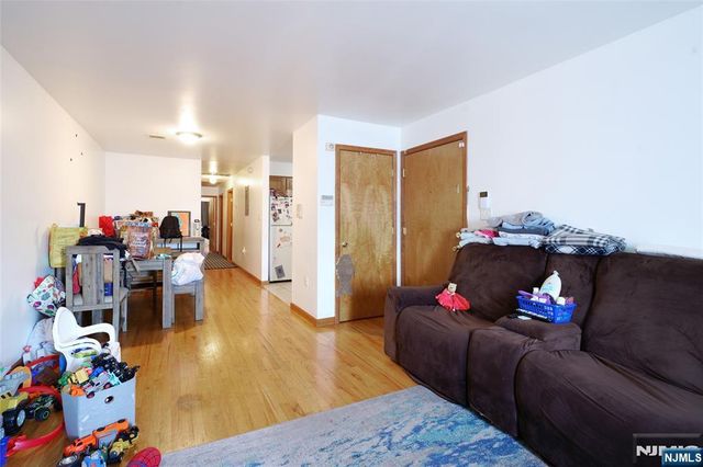 116 Chapel Street, Newark, NJ 07105