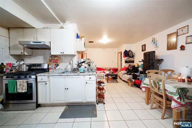 116 Chapel Street, Newark, NJ 07105