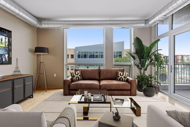 1211 Lagoon Avenue 302, Minneapolis, MN 55408