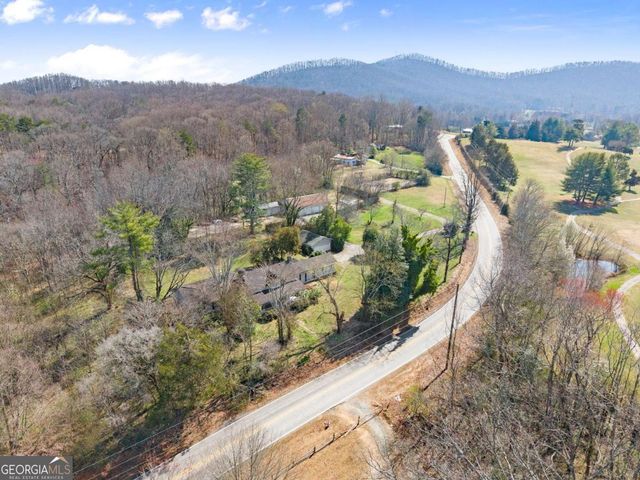 111 Skitts Mountain Road, Cleveland, GA 30528