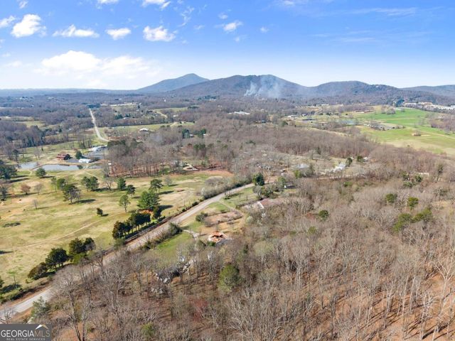 111 Skitts Mountain Road, Cleveland, GA 30528
