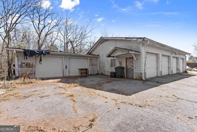 111 Skitts Mountain Road, Cleveland, GA 30528