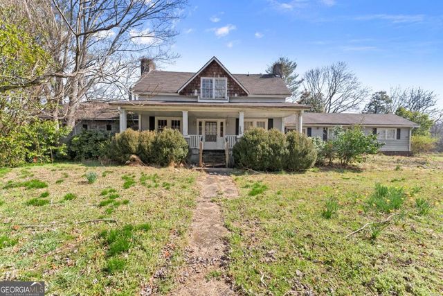 111 Skitts Mountain Road, Cleveland, GA 30528