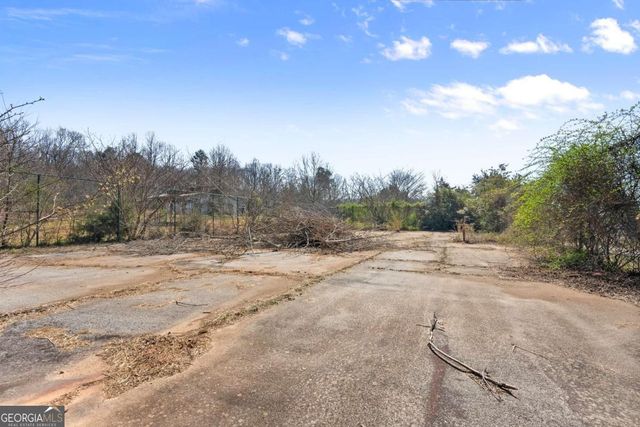111 Skitts Mountain Road, Cleveland, GA 30528