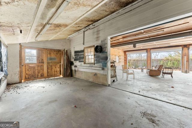111 Skitts Mountain Road, Cleveland, GA 30528