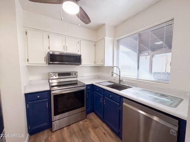 1725 N DATE -- 5, Mesa, AZ 85201