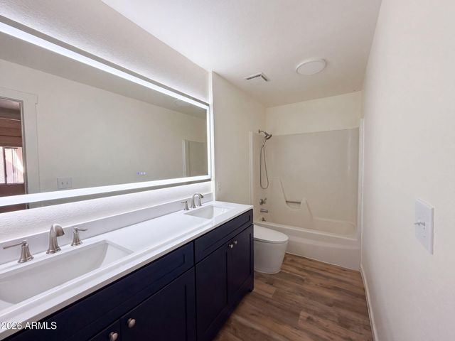 1725 N DATE -- 5, Mesa, AZ 85201