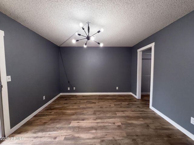 1725 N DATE -- 5, Mesa, AZ 85201