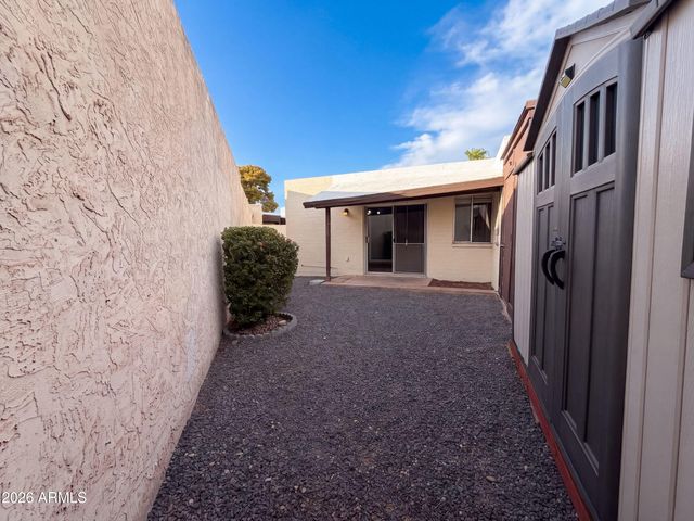 1725 N DATE -- 5, Mesa, AZ 85201