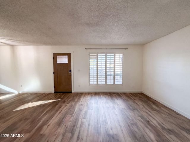 1725 N DATE -- 5, Mesa, AZ 85201