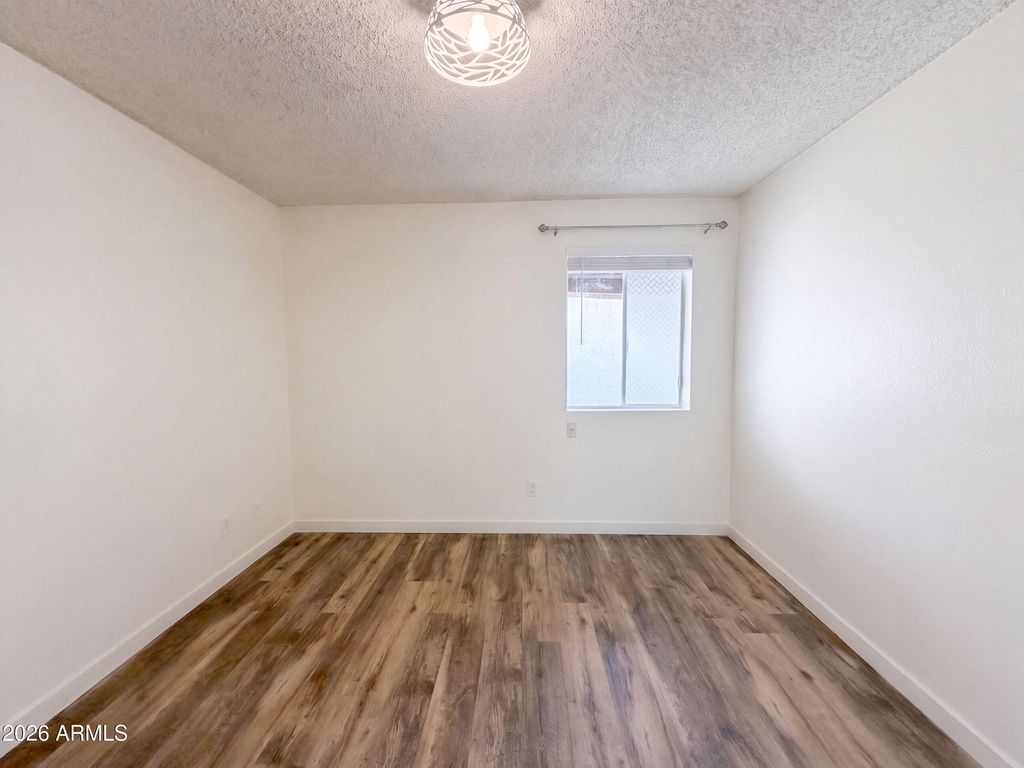 1725 N DATE -- 5, Mesa, AZ 85201 — photo 4