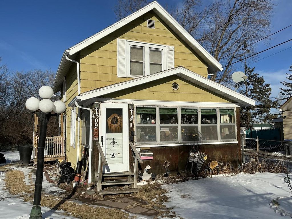 509 N 12th STREET, Superior, WI 54880