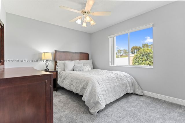 5876 Regal Glen Dr 101, Boynton Beach, FL 33437