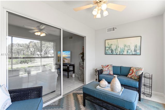 5876 Regal Glen Dr 101, Boynton Beach, FL 33437