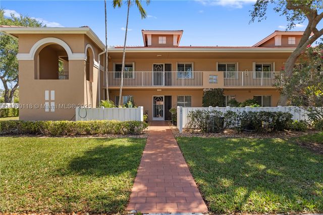 5876 Regal Glen Dr 101, Boynton Beach, FL 33437