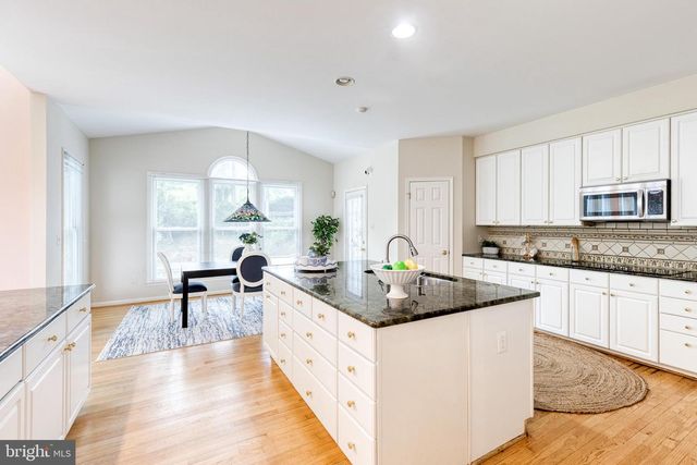 1146 FAIRBANKS DR, Lutherville Timonium, MD 21093