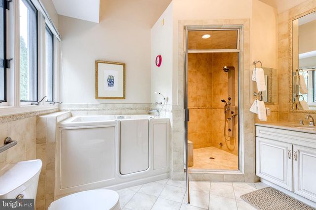 1146 FAIRBANKS DR, Lutherville Timonium, MD 21093