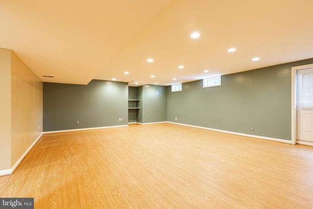 1146 FAIRBANKS DR, Lutherville Timonium, MD 21093