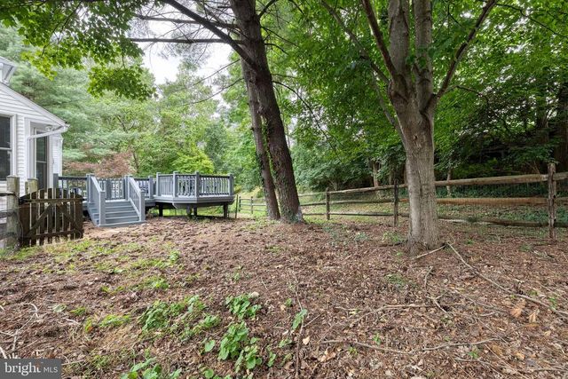 1146 FAIRBANKS DR, Lutherville Timonium, MD 21093