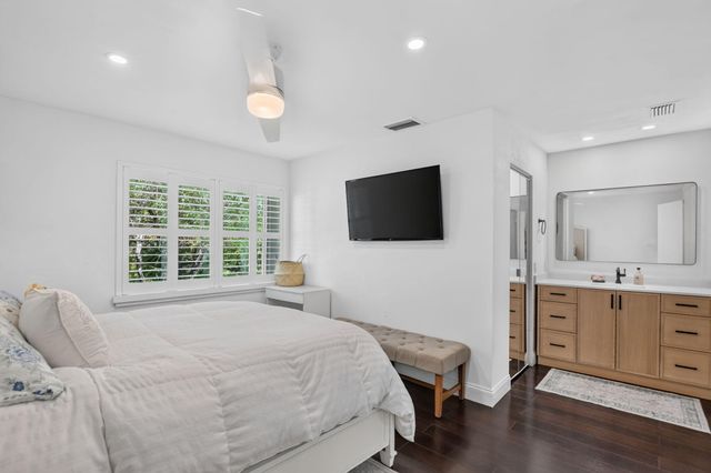 6388 Boca Circle, Boca Raton, FL 33433