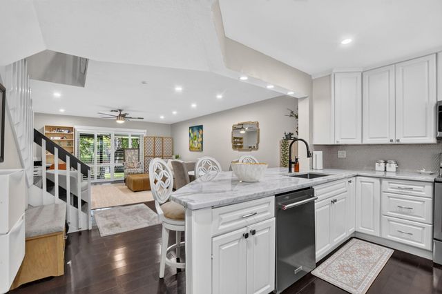 6388 Boca Circle, Boca Raton, FL 33433