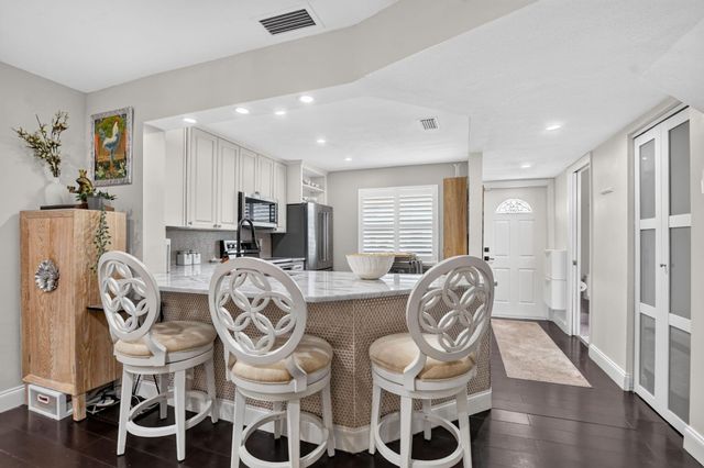 6388 Boca Circle, Boca Raton, FL 33433