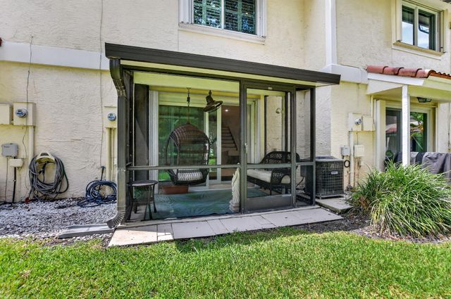 6388 Boca Circle, Boca Raton, FL 33433