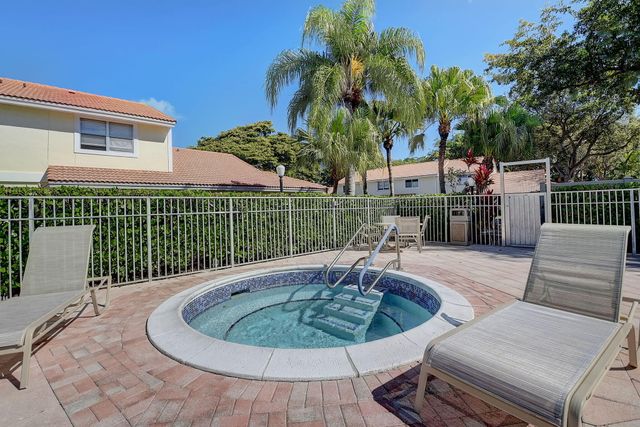 6388 Boca Circle, Boca Raton, FL 33433