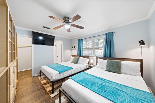 1825 Locksford Street, Houston, TX 77008