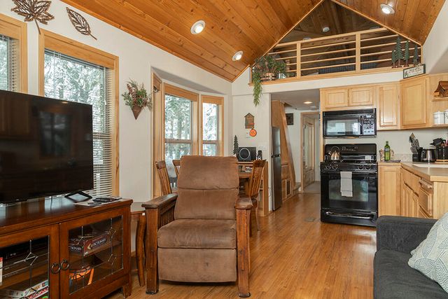 7979 Hyatt Prairie Road # 45, Ashland, OR 97520