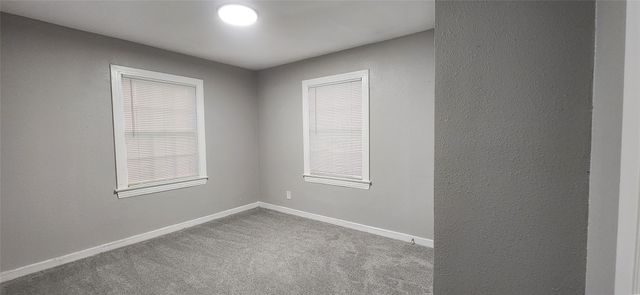 128 Huisache Street, Lake Jackson, TX 77566