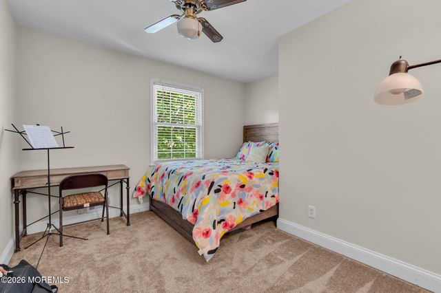 1044 Evelyn Drive, Toms River, NJ 08753
