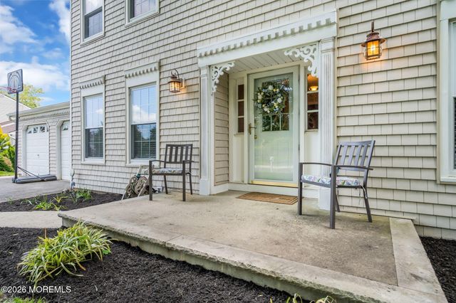 1044 Evelyn Drive, Toms River, NJ 08753