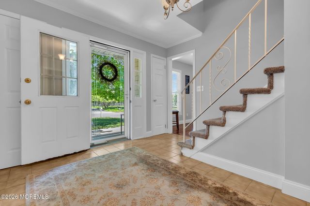 1044 Evelyn Drive, Toms River, NJ 08753