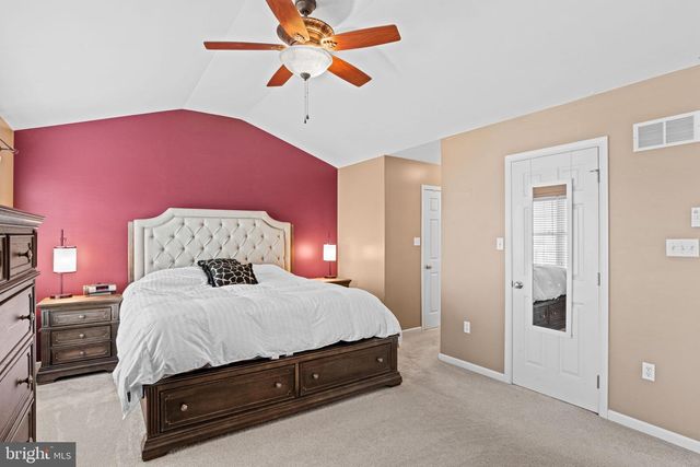 476 SWEETWATER DR, Palmyra, PA 17078