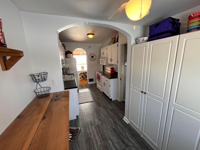 618 E 2nd Street, Starbuck, MN 56381