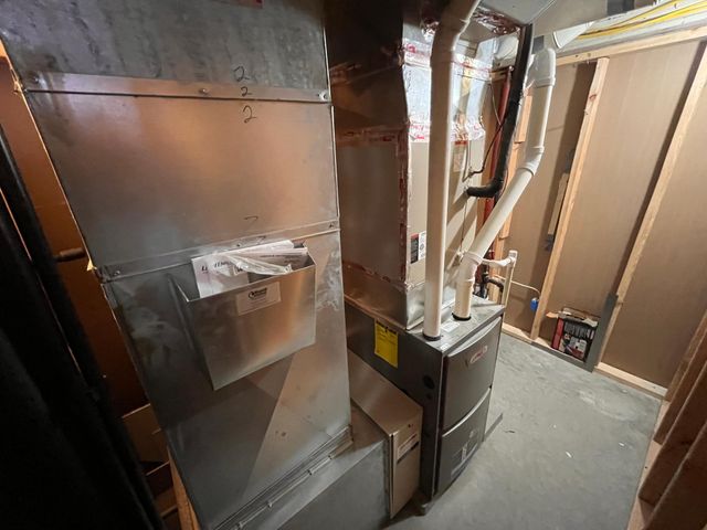 618 E 2nd Street, Starbuck, MN 56381