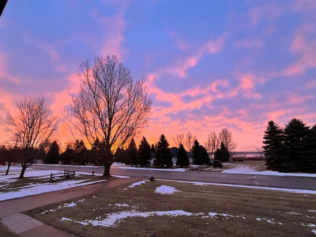 618 E 2nd Street, Starbuck, MN 56381