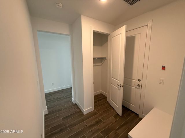 2390 W LOS ARBOLES Place, Chandler, AZ 85224