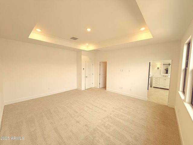 2390 W LOS ARBOLES Place, Chandler, AZ 85224