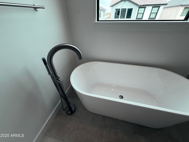 2390 W LOS ARBOLES Place, Chandler, AZ 85224