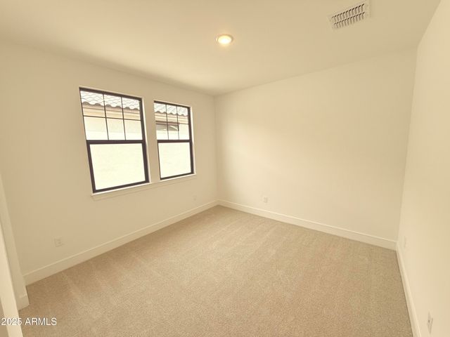 2390 W LOS ARBOLES Place, Chandler, AZ 85224