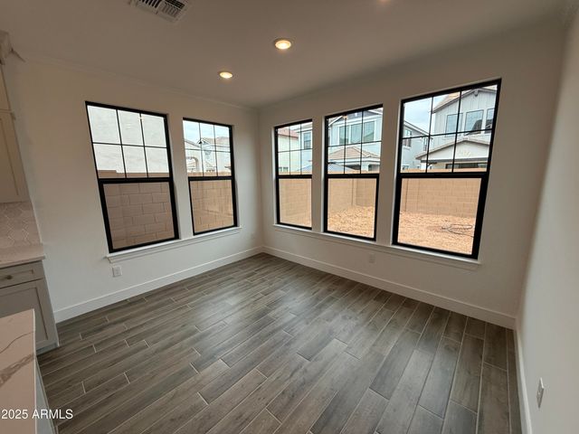 2390 W LOS ARBOLES Place, Chandler, AZ 85224