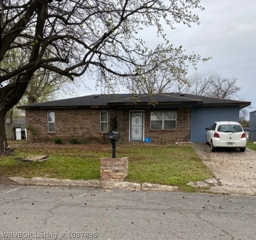 102 36th Street, Van Buren, AR 72956