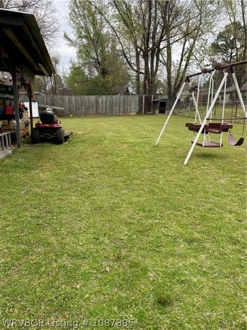 102 36th Street, Van Buren, AR 72956