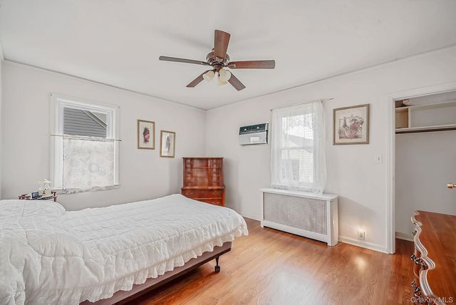 1111 Esther Street, Franklin Square, NY 11010