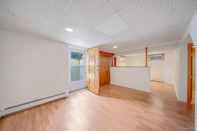 1111 Esther Street, Franklin Square, NY 11010