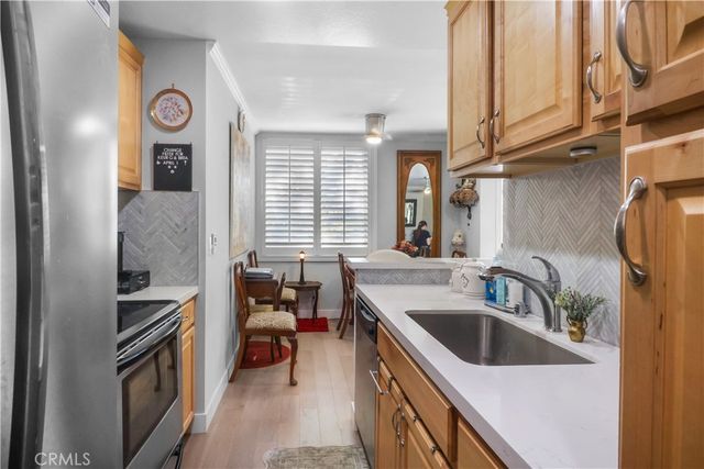 8635 FALMOUTH Avenue 203, Playa Del Rey, CA 90293