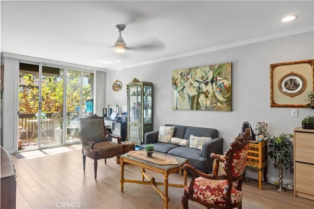 8635 FALMOUTH Avenue 203, Playa Del Rey, CA 90293